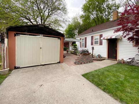 2626 Teel Ave, Lansing, MI 48910 photo 12