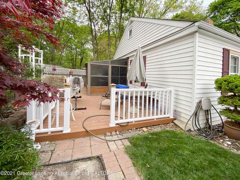 2626 Teel Ave, Lansing, MI 48910 photo 9
