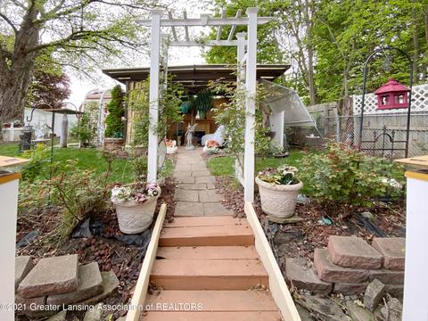 2626 Teel Ave, Lansing, MI 48910 photo 10