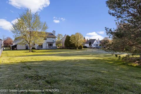 208 Oakwood Dr, Dewitt, MI 48820 photo 28