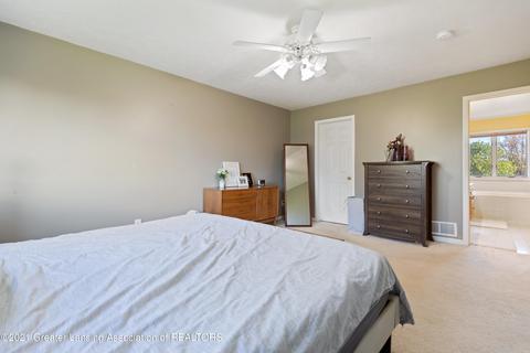 208 Oakwood Dr, Dewitt, MI 48820 photo 18