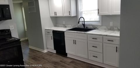 5219 Starr Ave, Lansing, MI 48911 photo 3