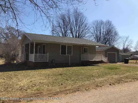 137 Cherry St, Corunna, MI 48817 photo 1