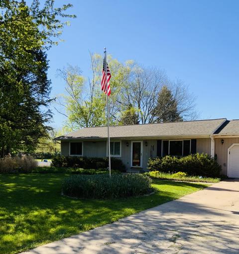 1122 Haslett Rd, Williamston, MI 48895 photo 2