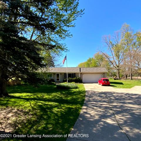 1122 Haslett Rd, Williamston, MI 48895 photo 1