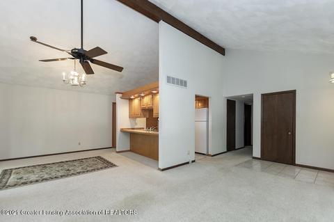 801 Andover Dr, Dewitt, MI 48820 photo 5