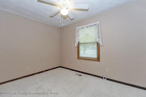 801 Andover Dr, Dewitt, MI 48820 photo 17
