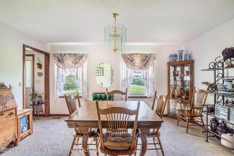 1595 Wellman Rd, Dewitt, MI 48820 photo 3