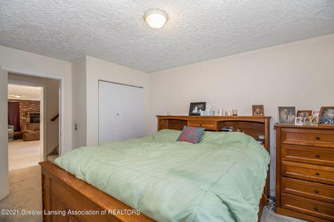 132 N Franklin St, Maple Rapids, MI 48853 photo 16