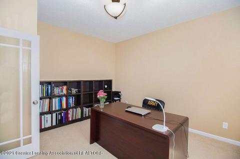 2704 Coreopsis Dr, Okemos, MI 48864 photo 7