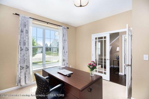 2704 Coreopsis Dr, Okemos, MI 48864 photo 8