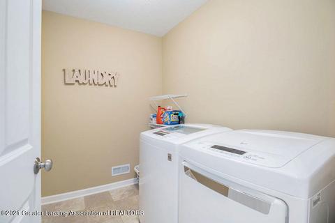 2704 Coreopsis Dr, Okemos, MI 48864 photo 30