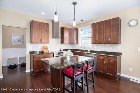 2704 Coreopsis Dr, Okemos, MI 48864 photo 14