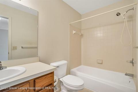1210 Zimmer Pl, Williamston, MI 48895 photo 18
