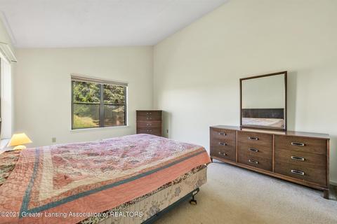 1210 Zimmer Pl, Williamston, MI 48895 photo 15