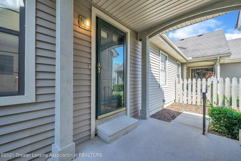 1210 Zimmer Pl, Williamston, MI 48895 photo 2