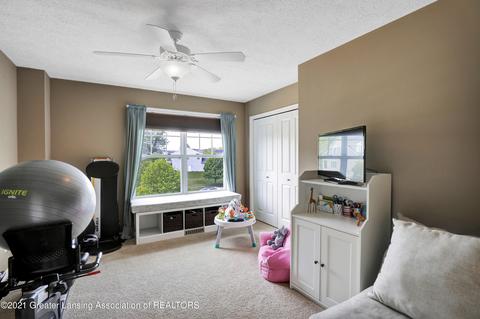 1083 Oakwood Dr, Dewitt, MI 48820 photo 20