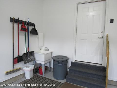 2440 Turning Leaf Ln, Okemos, MI 48864 photo 31
