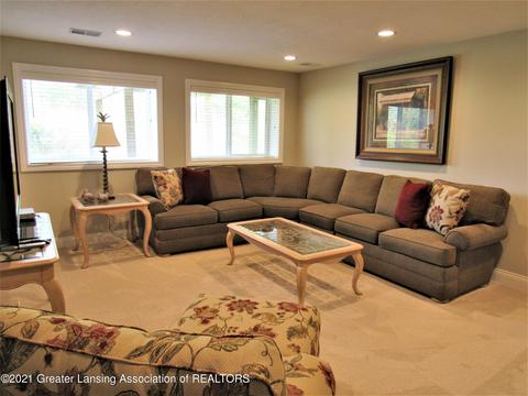 2440 Turning Leaf Ln, Okemos, MI 48864 photo 26