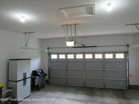 2440 Turning Leaf Ln, Okemos, MI 48864 photo 30