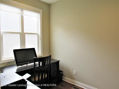 2440 Turning Leaf Ln, Okemos, MI 48864 photo 24