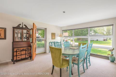 1109 Ledge Ln, Grand Ledge, MI 48837 photo 8