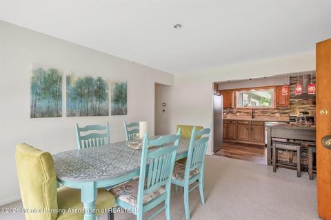 1109 Ledge Ln, Grand Ledge, MI 48837 photo 7