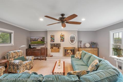 1109 Ledge Ln, Grand Ledge, MI 48837 photo 14