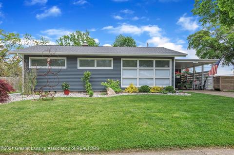 1109 Ledge Ln, Grand Ledge, MI 48837 photo 1