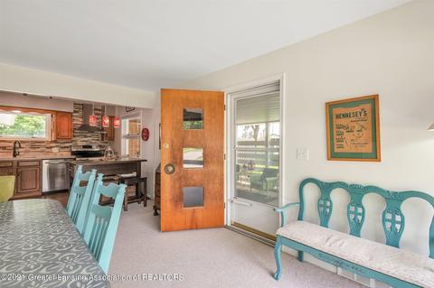 1109 Ledge Ln, Grand Ledge, MI 48837 photo 6