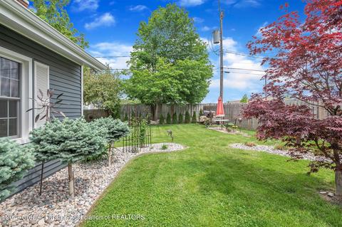 1109 Ledge Ln, Grand Ledge, MI 48837 photo 27