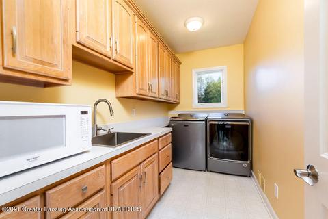 4341 Van Atta Rd, Okemos, MI 48864 photo 21