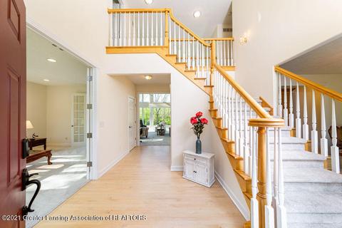 4341 Van Atta Rd, Okemos, MI 48864 photo 5