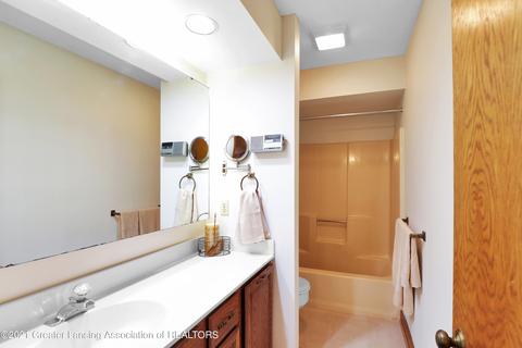 3181 Old Hickory Trl, Dewitt, MI 48820 photo 32