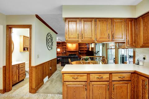 3181 Old Hickory Trl, Dewitt, MI 48820 photo 13