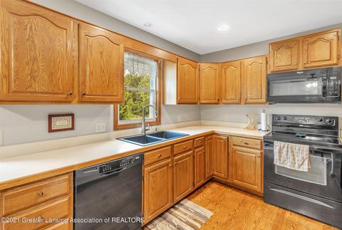 13816 Mccrumb Rd, Eagle, MI 48822 photo 17