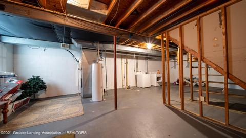 5800 Wise Rd, Lansing, MI 48911 photo 14