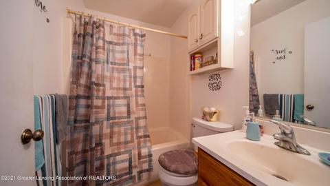 5800 Wise Rd, Lansing, MI 48911 photo 15