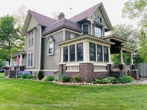 128 S St Johns St, Ithaca, MI 48847 photo 1