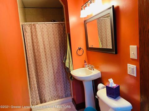128 S St Johns St, Ithaca, MI 48847 photo 28