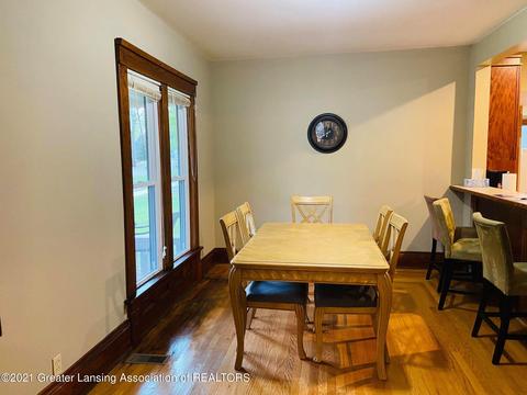 128 S St Johns St, Ithaca, MI 48847 photo 17