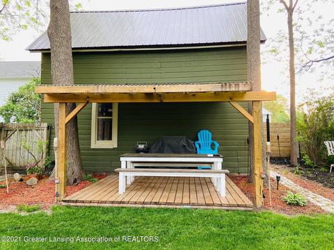 128 S St Johns St, Ithaca, MI 48847 photo 9