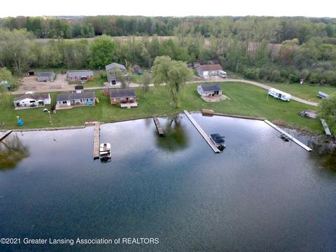 1031 Thompson Dr, Stanton, MI 48888 photo 31