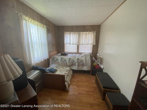 1031 Thompson Dr, Stanton, MI 48888 photo 19