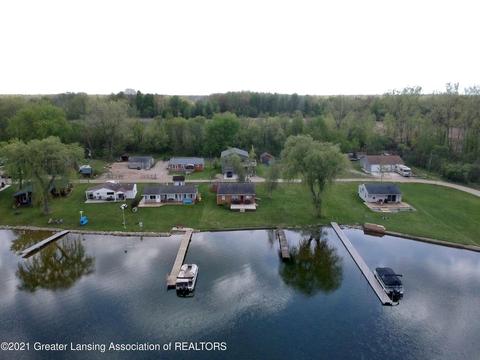 1031 Thompson Dr, Stanton, MI 48888 photo 50