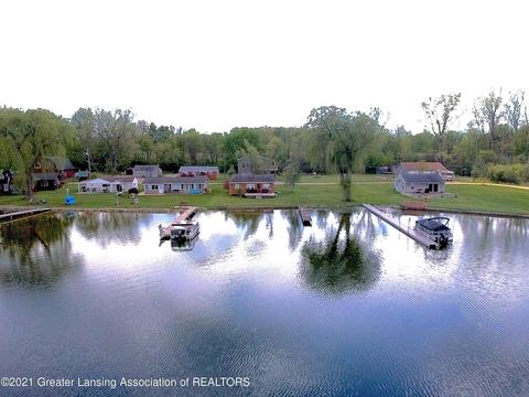 1031 Thompson Dr, Stanton, MI 48888 photo 52