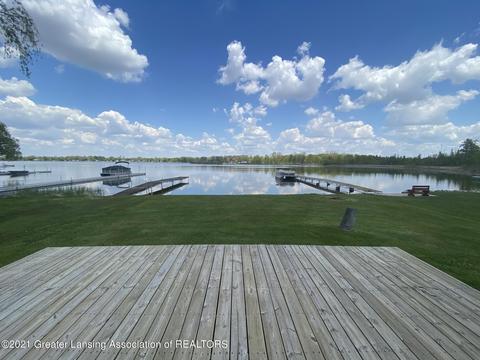 1031 Thompson Dr, Stanton, MI 48888 photo 37