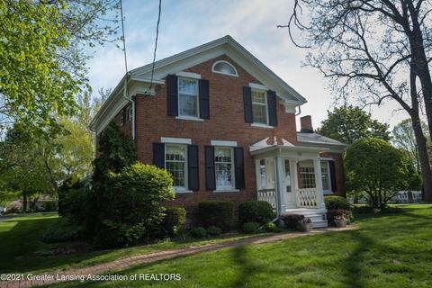 725 E Ash St, Mason, MI 48854 photo 2