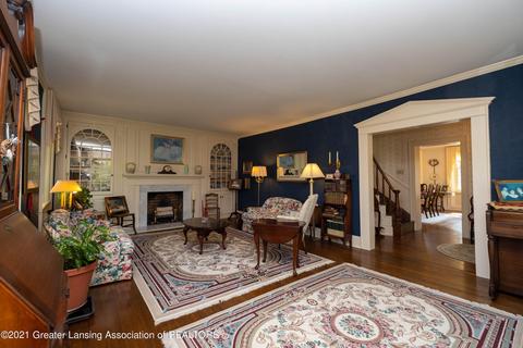 725 E Ash St, Mason, MI 48854 photo 17