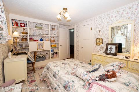 725 E Ash St, Mason, MI 48854 photo 35
